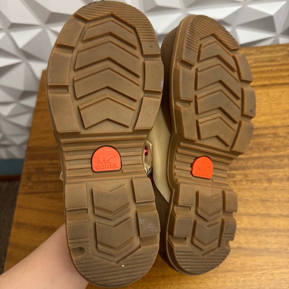 Sorel Roam'N Clog RBR Beige Suede Slingback Size 8.5 - Picture 6 of 10